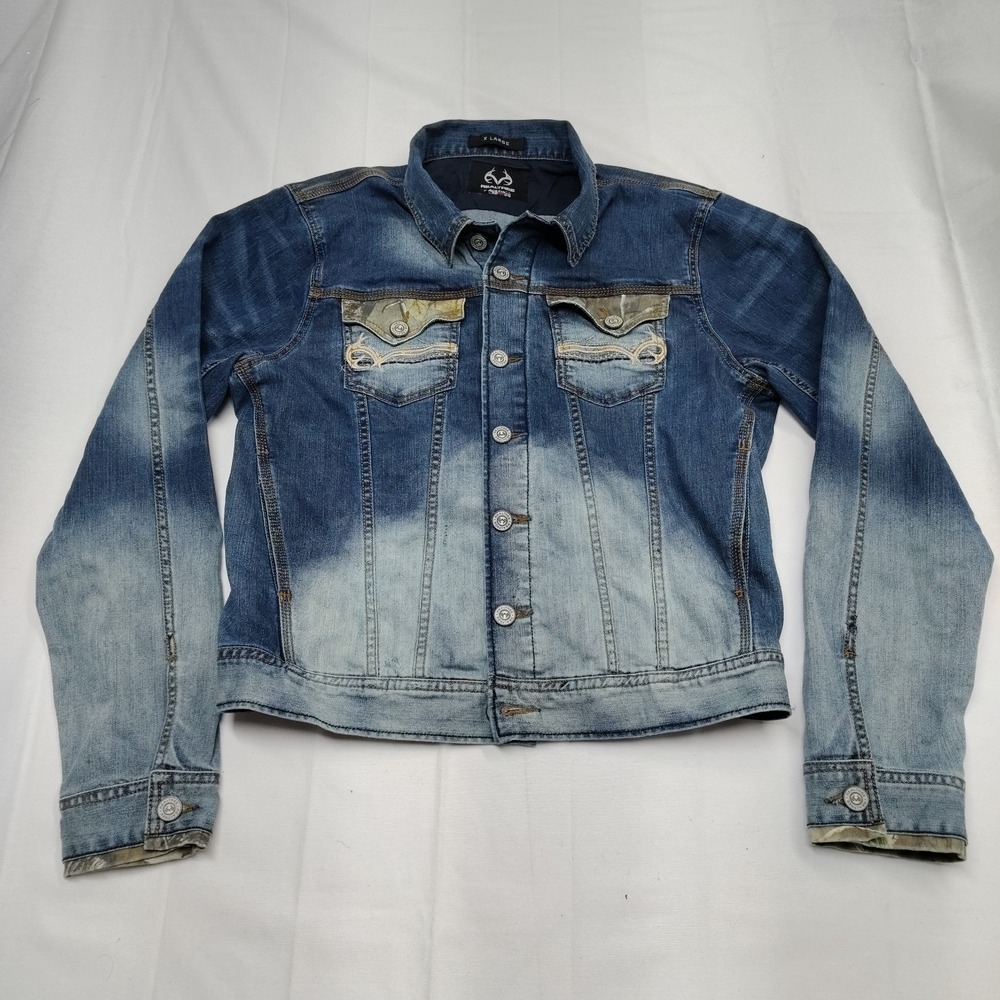 Realtree by Austin Womens XL Denim Jacket Camo Pocket Distressed Blue Deer